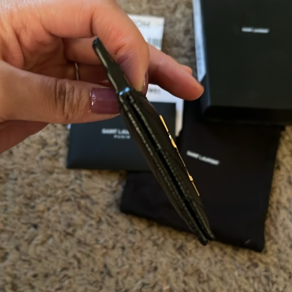 Saint Laurent Black Chevron Quilted Leather Card Case - Picture 7 of 10